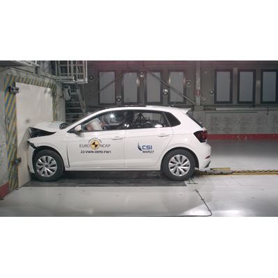 VW Polo - Full Width Rigid Barrier test 2022