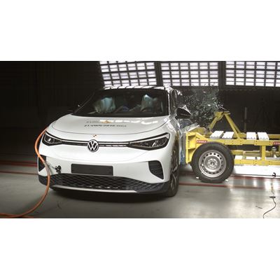 VW ID.4 - Far-Side impact test 2021