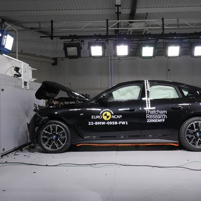 BMW i4 - Full Width Rigid Barrier test 2022 - after crash
