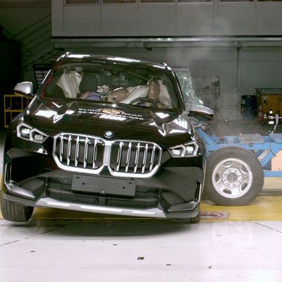 BMW X1 - Far-Side impact test 2022