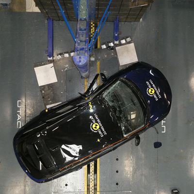 Nissan Ariya - Side Pole test 2022 - after crash