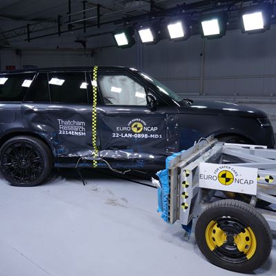 Range Rover - Side Mobile Barrier test 2022 - after crash