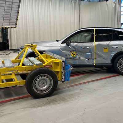 Mercedes-Benz GLC - Side Mobile Barrier test 2022 - after crash