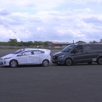 Mercedes-Benz Vito Commercial Van Safety Tests 2023