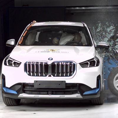BMW iX1 - Side Mobile Barrier test 2022