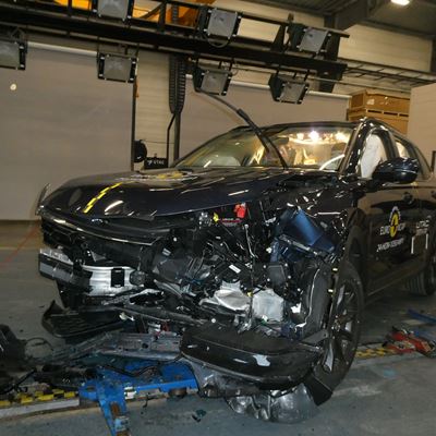 Honda CR-V - Mobile Progressive Deformable Barrier test 2024 - after crash