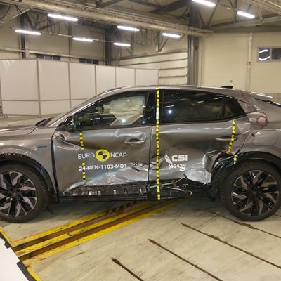 Renault Rafale PHEV - Side Mobile Barrier test 2022 - after crash