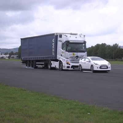 Mercedes-Benz Actros L (2024 MY) Commercial Truck Safety Tests 2024