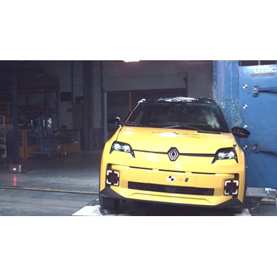 Renault 5 Side Pole test 2024