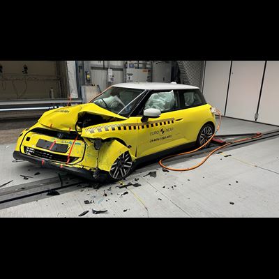 MINI Cooper E Mobile Progressive Deformable Barrier test 2025 after crash