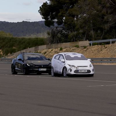 Tesla Model S Assisted Driving Tests 2025