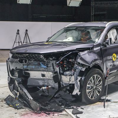 CHERY TIGGO 7 Mobile Progressive Deformable Barrier test 2025 after crash