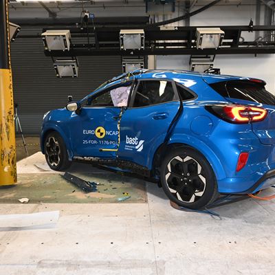 Ford Puma Side Pole test 2022 after crash