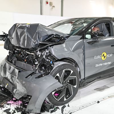 Lynk Co 02 Full Width Rigid Barrier test 2025 after crash