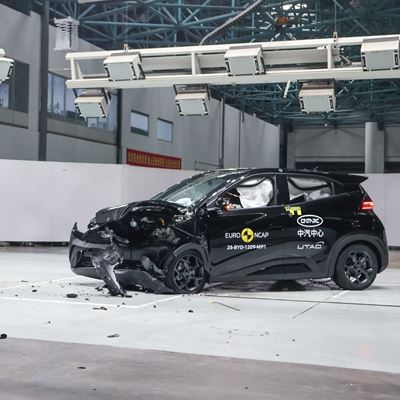 BYD DOLPHIN SURF Mobile Progressive Deformable Barrier test 2025 after crash