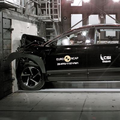 Hyundai IONIQ 9 Full Width Rigid Barrier test 2025