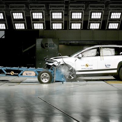 Hyundai IONIQ 9 Mobile Progressive Deformable Barrier test 2025