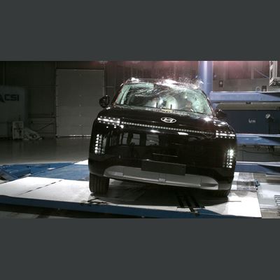 Hyundai IONIQ 9 Side Pole test 2025