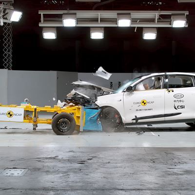 IM IM6 Mobile Progressive Deformable Barrier test 2025