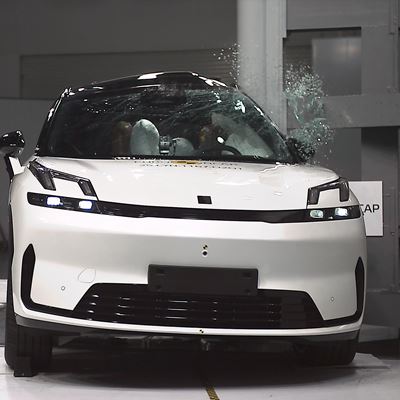 Lynk Co 08 Side Pole test 2025