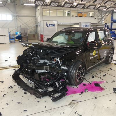 smart 5 Mobile Progressive Deformable Barrier test 2025 after crash