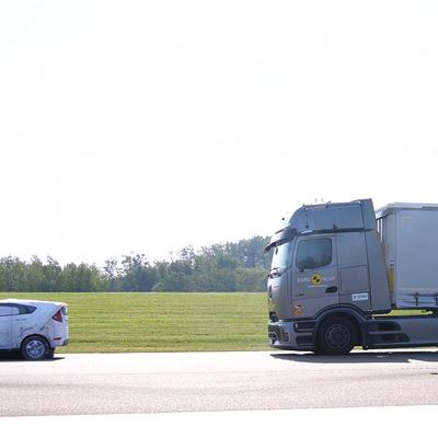 Mercedes Benz Actros L with ProCabin 4x2 Tractor Unit 2025 Commercial Truck Safety Tests