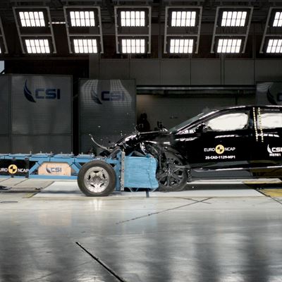 Cadillac Optiq Mobile Progressive Deformable Barrier test 2025