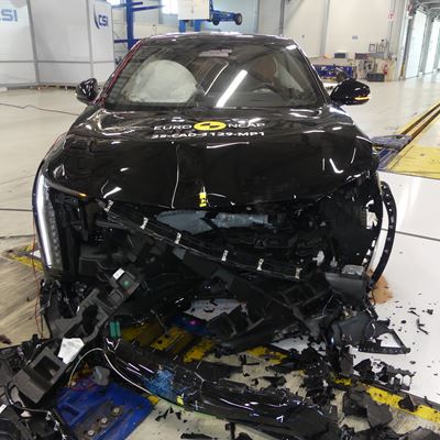 Cadillac Optiq Mobile Progressive Deformable Barrier test 2025 after crash