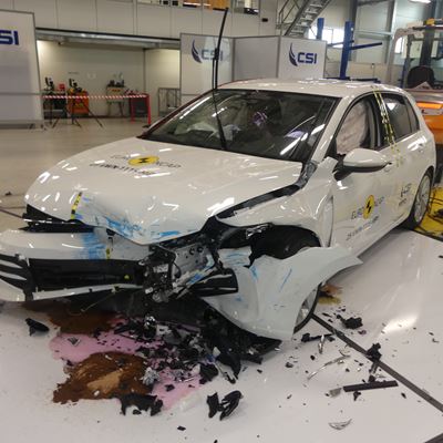 VW Golf Mobile Progressive Deformable Barrier test 2025 after crash
