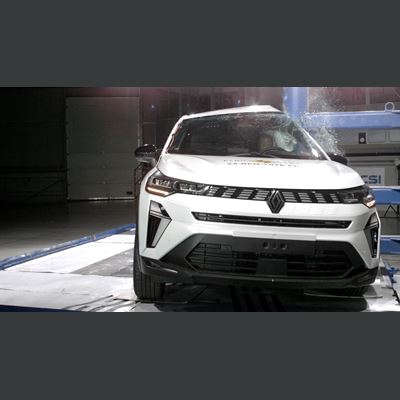 Renault Symbioz Side Pole test 2024