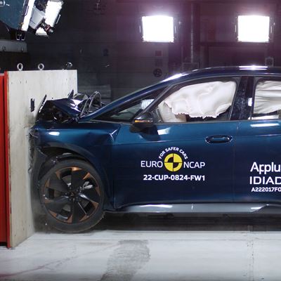 Cupra BORN Full Width Rigid Barrier test 2022