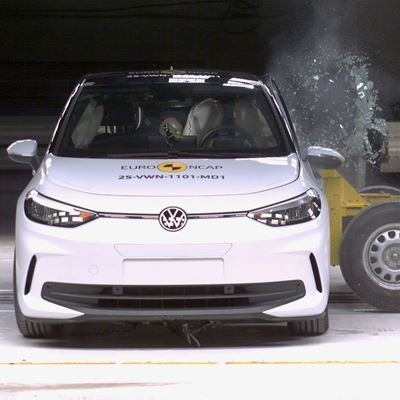 VW ID 3 Side Mobile Barrier test 2025