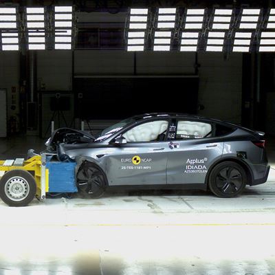 Tesla Model Y Mobile Progressive Deformable Barrier test 2025