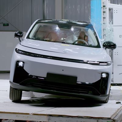 Leapmotor B10 Side Pole test 2025