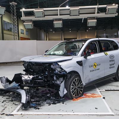 Leapmotor B10 Mobile Progressive Deformable Barrier test 2025 after crash