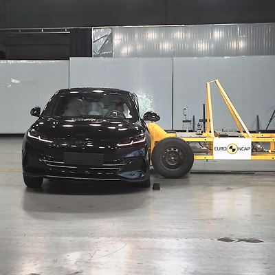 BYD SEAL 6 Side Mobile Barrier test 2025