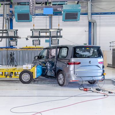VW Multivan Side Mobile Barrier test 2022 after crash
