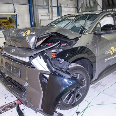Toyota bZ4X Full Width Rigid Barrier test 2025 after crash