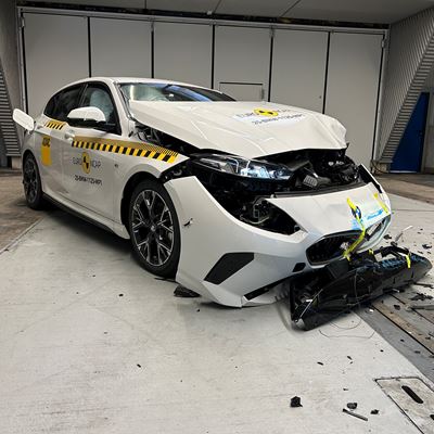 BMW 1 Series Mobile Progressive Deformable Barrier test 2025 after crash
