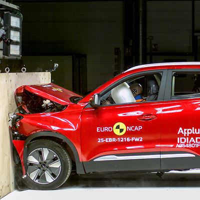 EBRO s400 Full Width Rigid Barrier test 2025