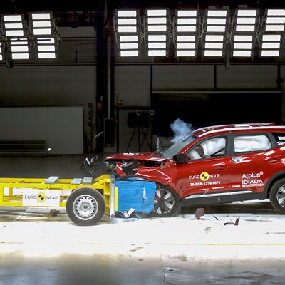 EBRO s400 Mobile Progressive Deformable Barrier test 2025