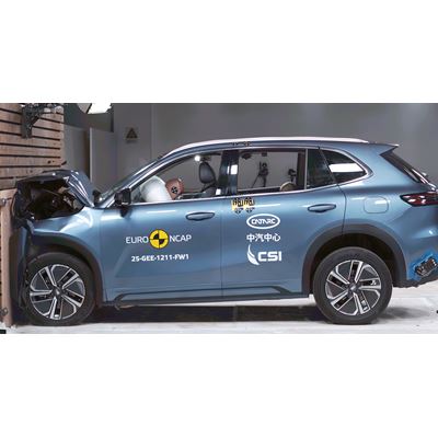 GEELY STARRAY EM i Full Width Rigid Barrier test 2025