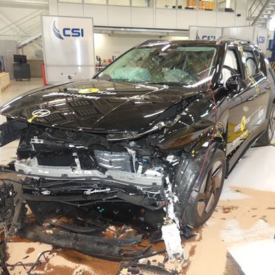 Hyundai NEXO Mobile Progressive Deformable Barrier test 2025 after crash