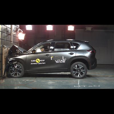 MAZDA CX 5 Full Width Rigid Barrier test 2025