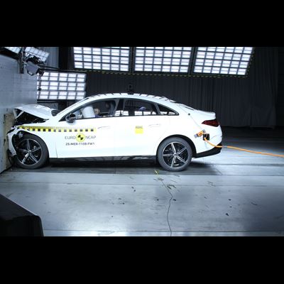 Mercedes Benz CLA Full Width Rigid Barrier test 2025