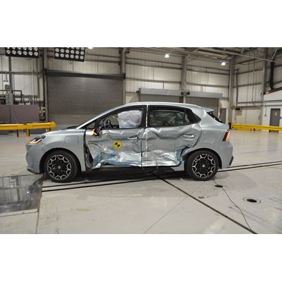 MG MG4 EV Urban Side Mobile Barrier test 2025 after crash