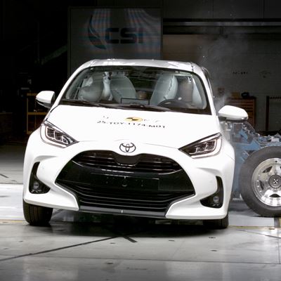 Toyota Yaris Side Mobile Barrier test 2025