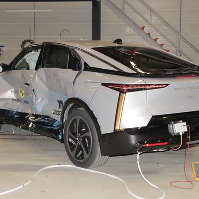 DS N 8 Side Mobile Barrier test 2025 after crash