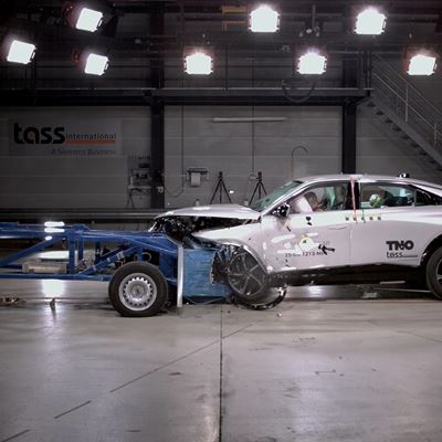 DS N 8 Mobile Progressive Deformable Barrier test 2025