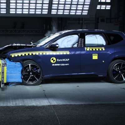 BMW iX3 MPDB test 2026